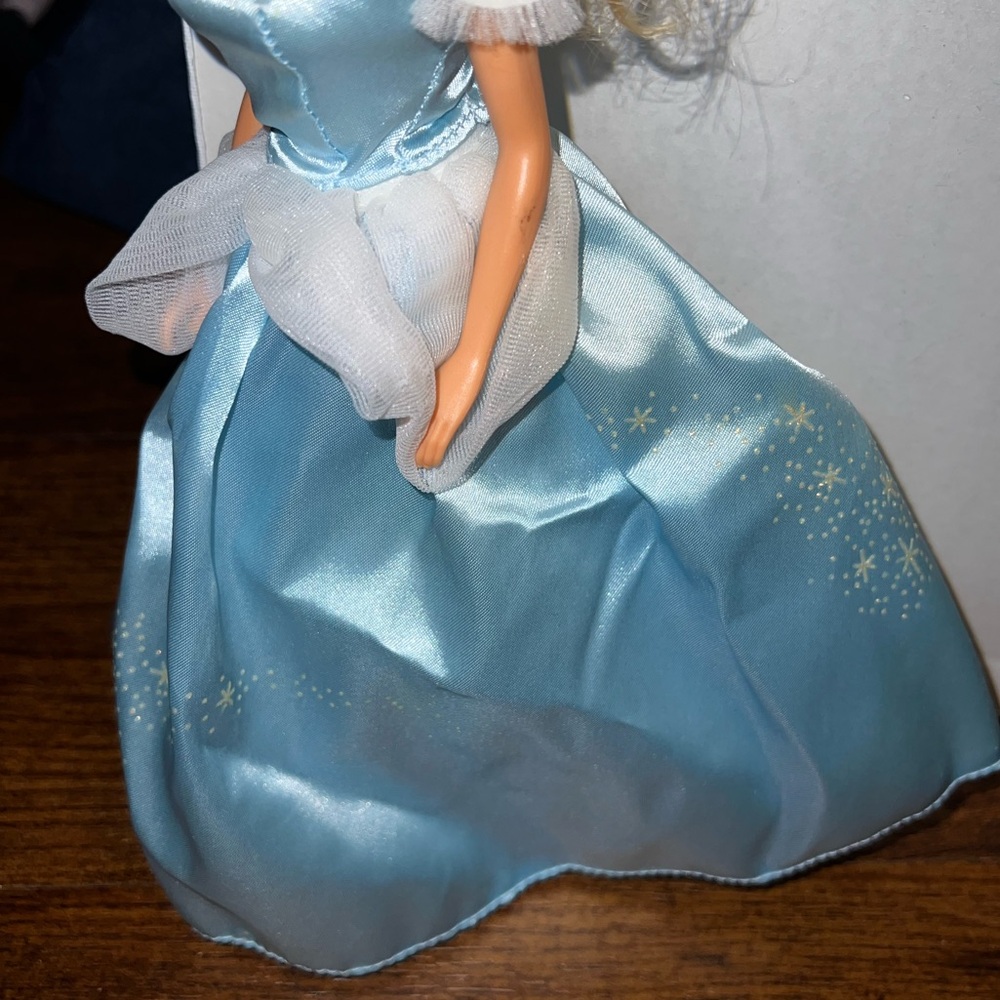 Vintage Disney 1966 Cinderella Barbie Mattel RARE Blue White Two Piece Dress - Picture 4 of 12